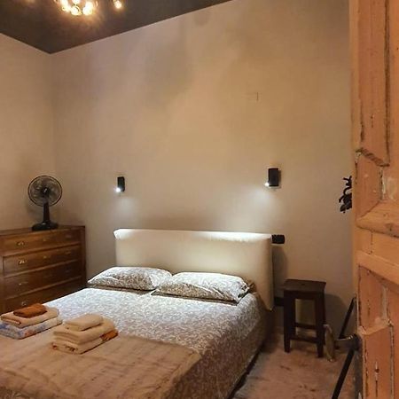 Curt Da Beta - Casa Vacanze Con Giardino, In Corte Del XVIII Secolo Malnate Extérieur photo